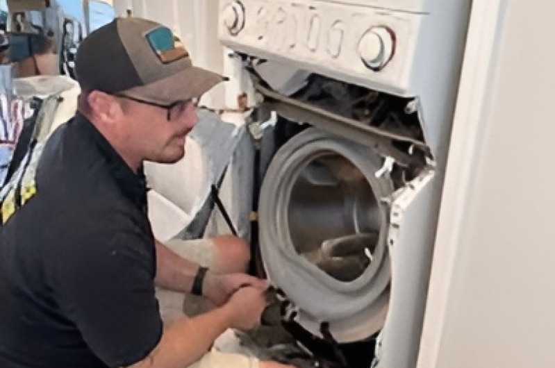 Stackable Washer and Dryer Repair in Alondra Park